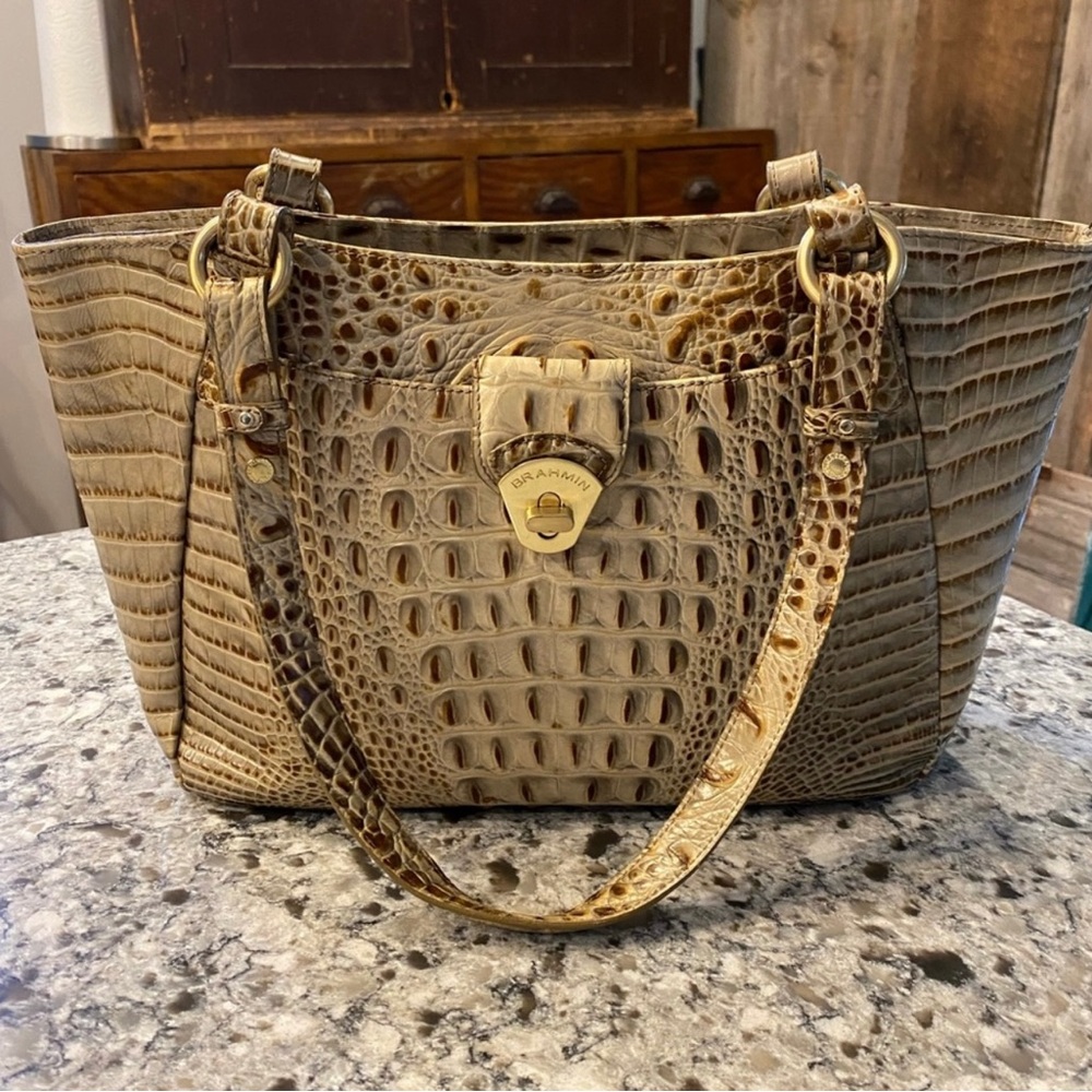BRAHMIN Luxurious, supple Leather Handbag in EUC $185 $298
